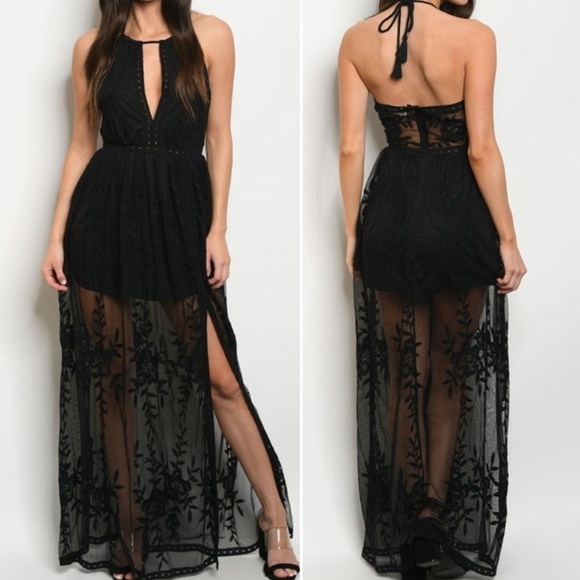 Trend Setter Diva Boutique Dresses & Skirts - EYELET, LACE EMBROIDERY MAXI DRESS